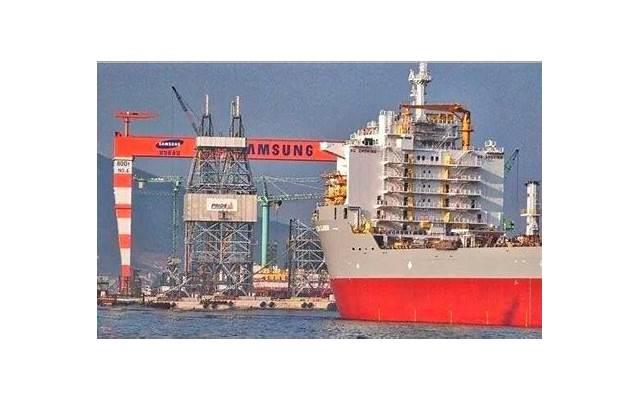 离婚后孩子的抚育费具体应如何给付呢 离婚后孩子的抚育费具体应如何给付呢