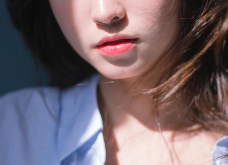 女生是不是也想睡男生?女生想睡你的表现 女生是不是也想睡男生?女生想睡你的表现