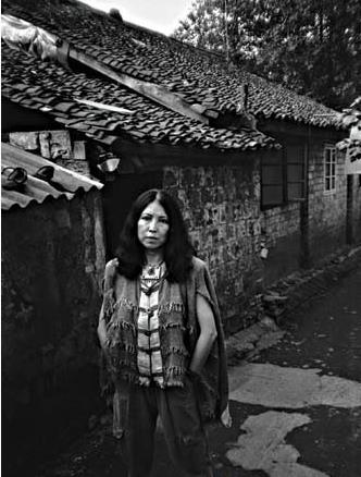 作家三毛罕见组照,最早的逃学少女和最成功的文艺青年