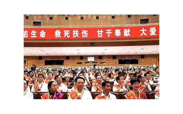 分手好痛苦想挽回他怎么办，分手好痛苦，我要怎么挽回他？