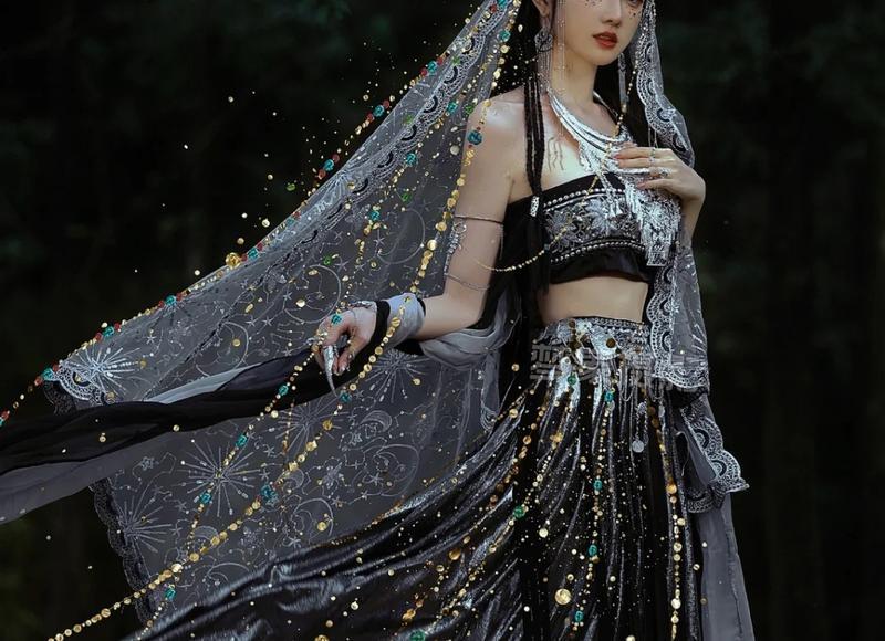 为什么中年男性喜欢年轻女子 为什么中年男性喜欢年轻女子