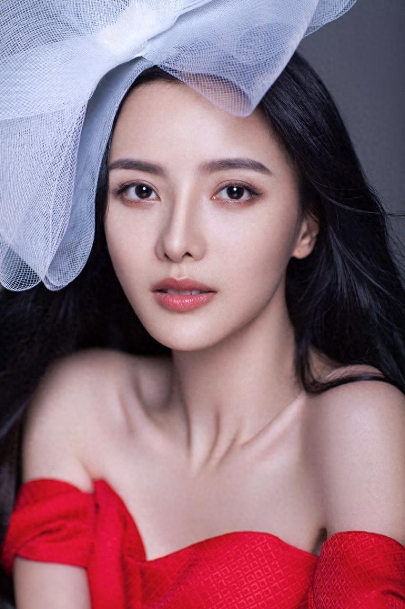 内地女星张芷溪