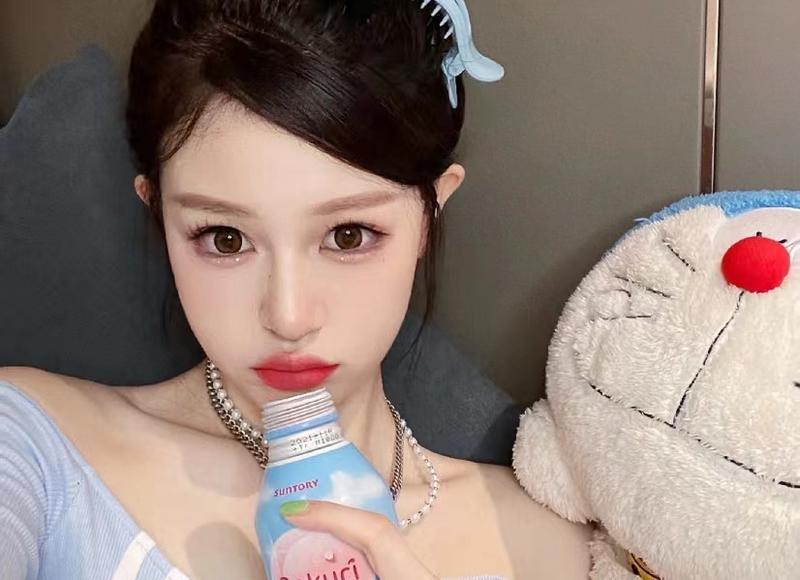 妻子婚后每天都出去玩而不做家务，丈夫忍无可忍，将她赶出家门