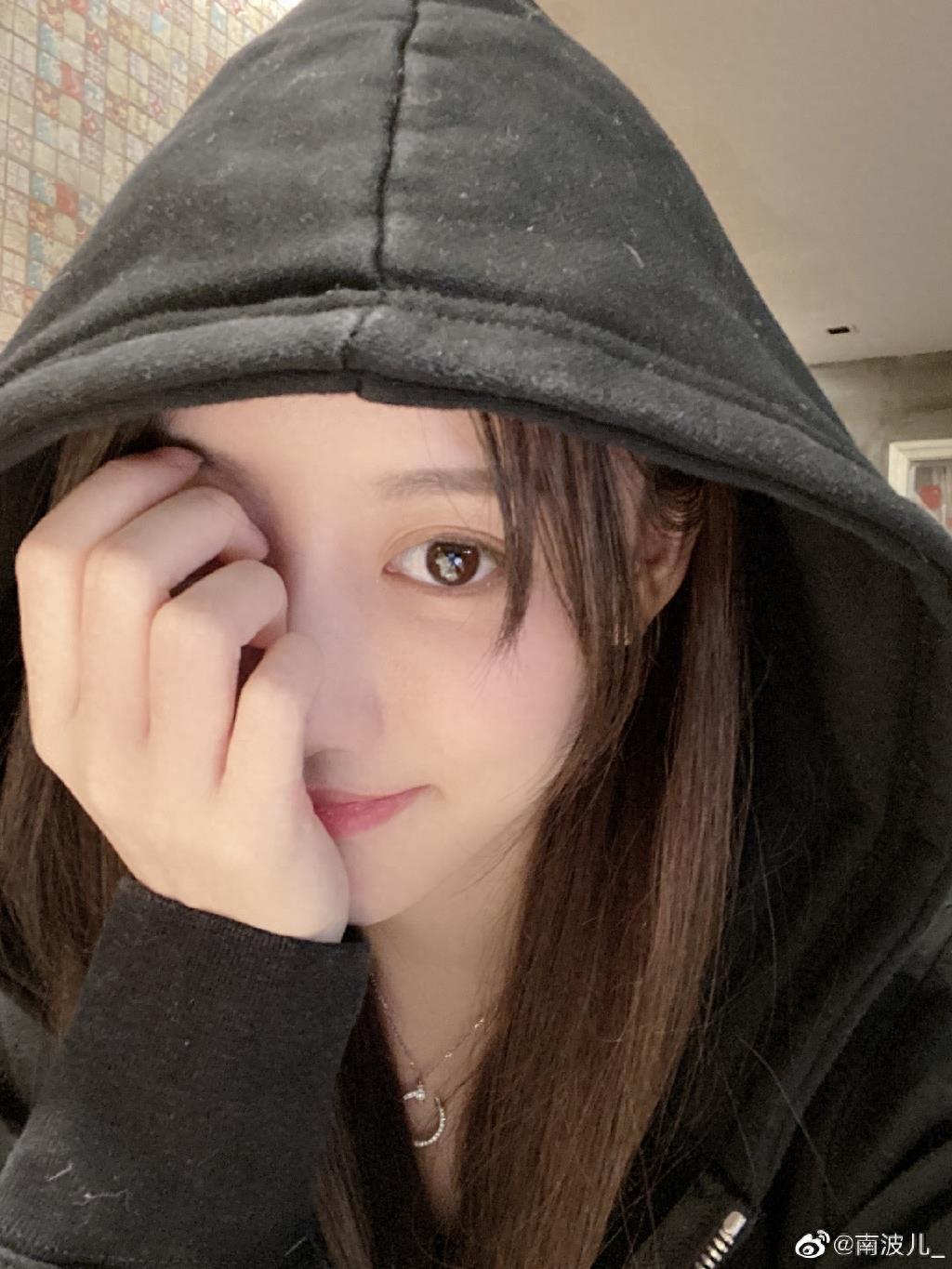 南波儿，斗鱼直播平台签约主播