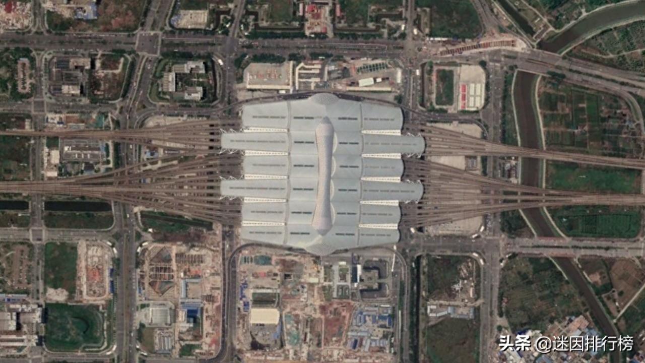 航拍高铁G77次(武汉-深圳北)各车站,途经长沙、广州