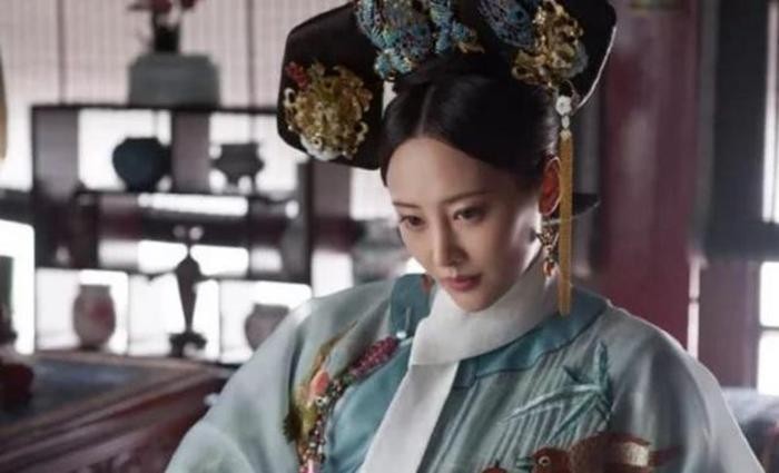 后宫佳丽三千的乾隆，心中也有白月光，为何他唯独专情富察？