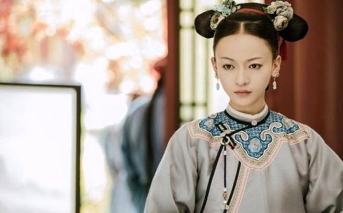 后宫佳丽三千的乾隆，心中也有白月光，为何他唯独专情富察？