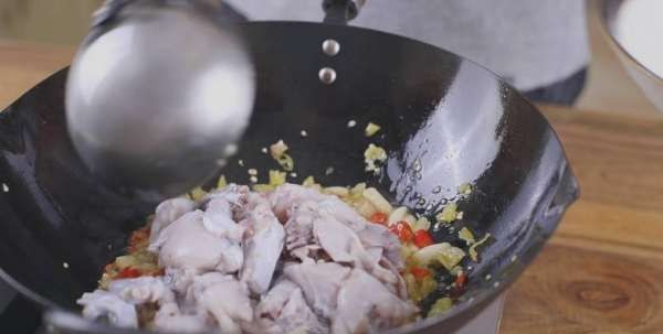 牛蛙怎么做好吃,牛蛙怎么煮好吃图11