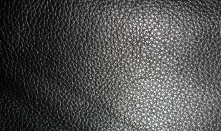 pu皮皮衣脱皮怎么办简单修补补救方法介绍