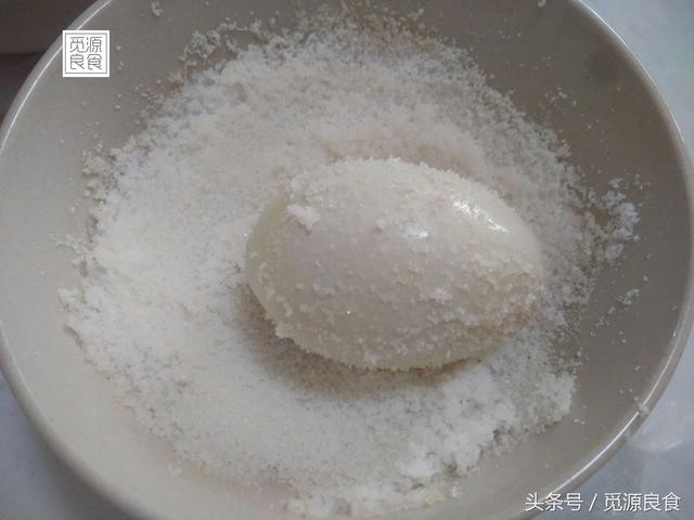 怎样快速腌制咸鸭蛋的最佳方法（咸鸭蛋腌制的两种方法）(7)