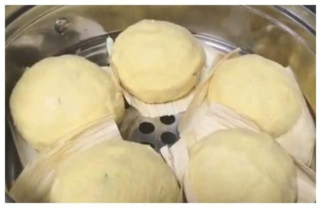 这种生长在海滩的野菜，人们称之“黄须菜”，味道鲜美维C高！