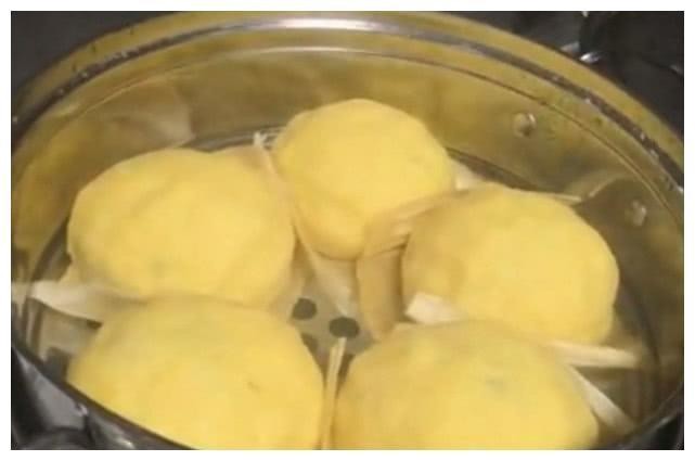 这种生长在海滩的野菜，人们称之“黄须菜”，味道鲜美维C高！