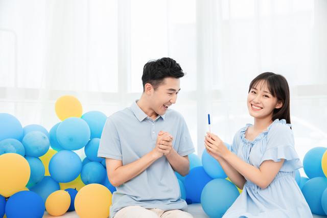 怀孕生双胞胎过程1-40周（妹妹意外怀孕姐姐备孕再怀）(4)