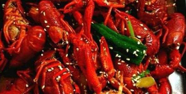 炸小龙虾的油怎么处理,炸了小龙虾的油怎么办图9