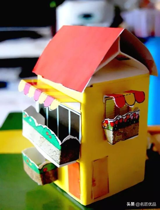 牛奶盒手工制作小动物（废弃牛奶盒的创意手工大全）