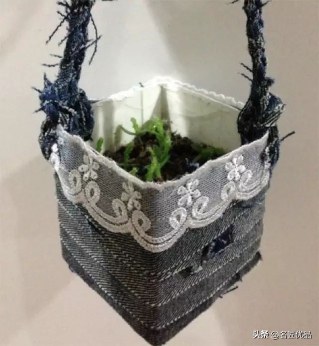 牛奶盒手工制作小动物（废弃牛奶盒的创意手工大全）