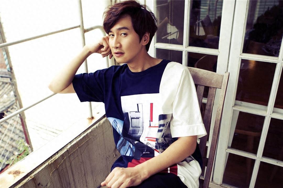 逗比男神李光洙:永远帅不过三秒,经常由男神瞬间转换为男神经