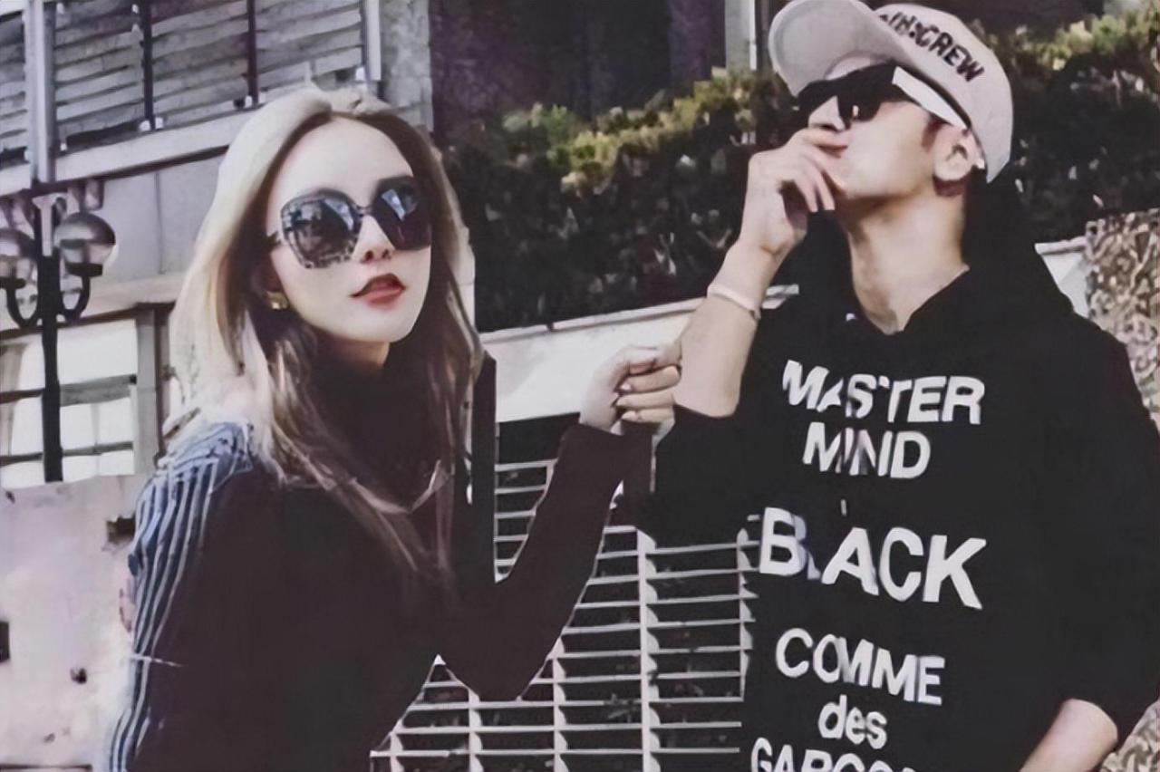 周扬青家里做什么的(周扬青的家庭背景怎么样)-