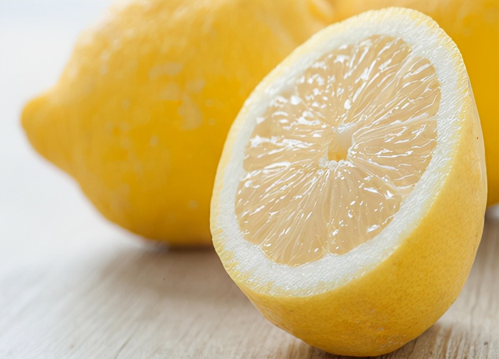 煮苹果红枣水能够消积食?医生:要想孩子脾胃好,常吃3种水果