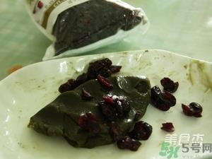 水晶月饼用的什么粉?水晶月饼的做法及配方 水晶月饼用的什么粉?水晶月饼的做法及配方