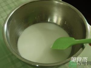 水晶月饼用的什么粉?水晶月饼的做法及配方 水晶月饼用的什么粉?水晶月饼的做法及配方