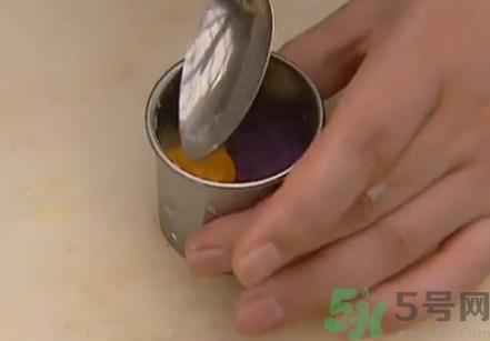 水晶月饼用的什么粉?水晶月饼的做法及配方 水晶月饼用的什么粉?水晶月饼的做法及配方