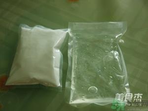 水晶月饼用的什么粉?水晶月饼的做法及配方 水晶月饼用的什么粉?水晶月饼的做法及配方
