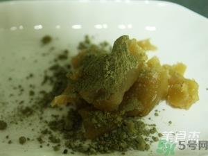 水晶月饼用的什么粉?水晶月饼的做法及配方 水晶月饼用的什么粉?水晶月饼的做法及配方