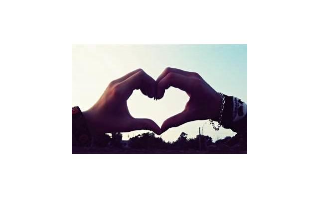 杨幂的大学,杨幂和袁姗姗焦俊艳张小斐是大学同学 杨幂的大学,杨幂和袁姗姗焦俊艳张小斐是大学同学