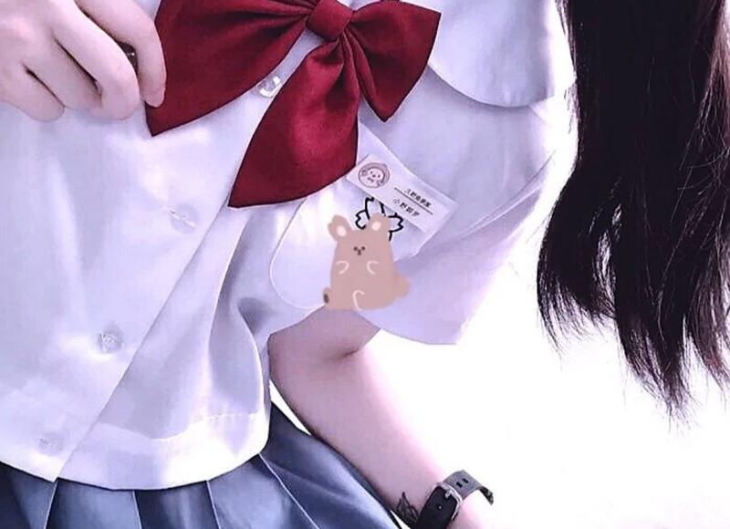 大伯60大寿，妈妈没随礼，被踢出家族群，妈妈知道后态度让人意外