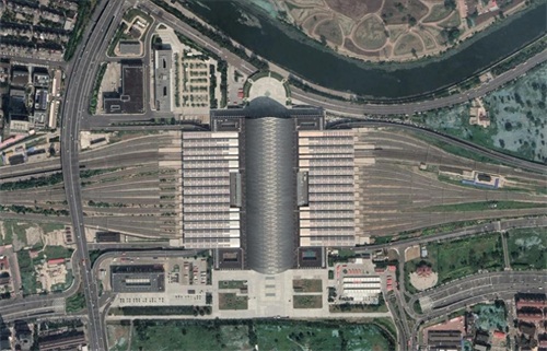 航拍天津西站，始建于清宣统元年，半圆拱形如山洞