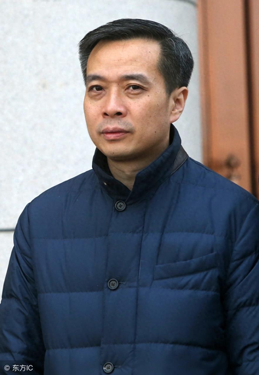 著名文化学者:康震