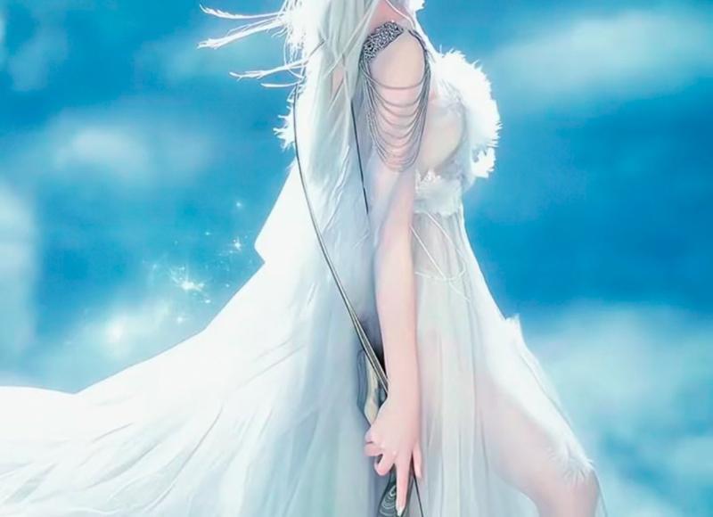 老光棍尾随美女拽进玉米地，没想到美女主动配合