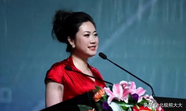 芙蓉姐姐 个人简介（芙蓉姐姐蜕变记）(22)