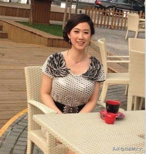 芙蓉姐姐 个人简介（芙蓉姐姐蜕变记）(20)