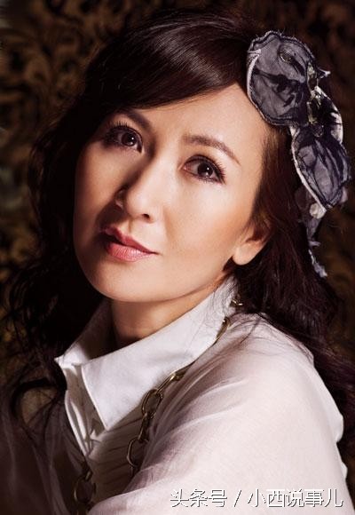 白蛇传小青 陈美琪嫁富商后离异，再嫁美裔商人，当年仙气不在！