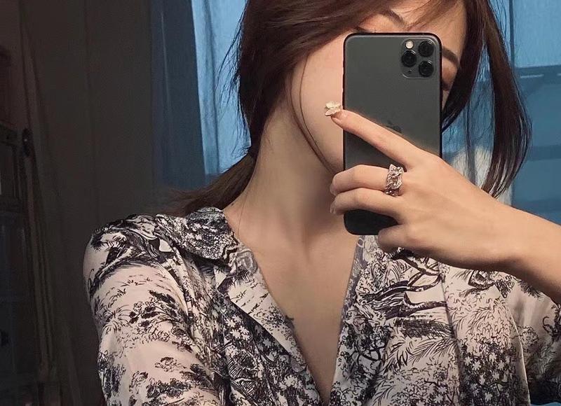 谢安然微博，谢安然三天转100多条暴雨救助微博