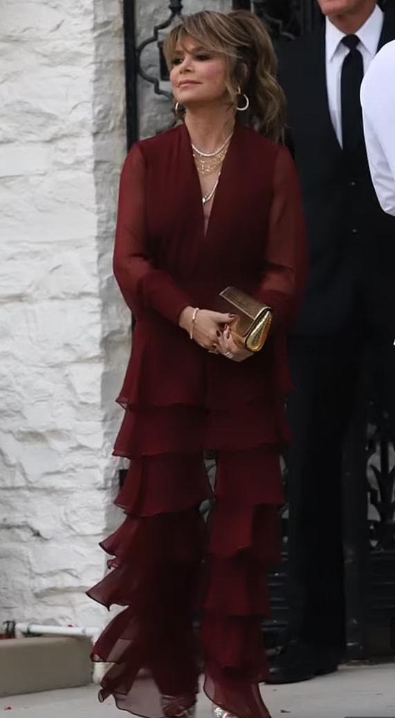 希尔顿家族两位名媛(名媛帕里斯希尔顿大婚)(13)