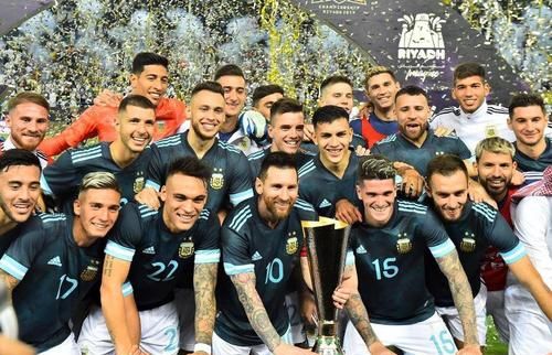 2025年世界杯举办国是哪个