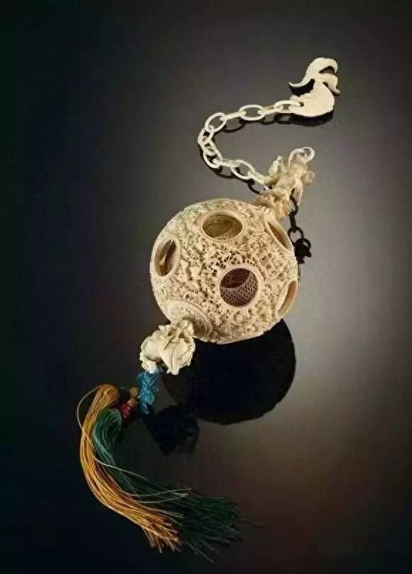 令人赞叹的手工技艺——鬼工球