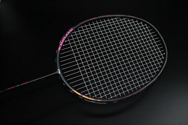 尤尼克斯十大经典羽毛球拍（盘点今年5大热门羽毛球拍）(4)