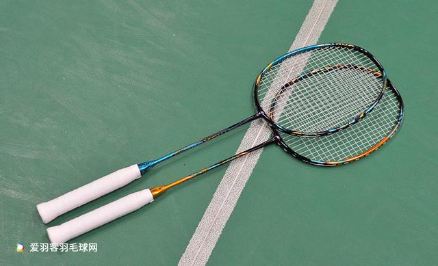 尤尼克斯十大经典羽毛球拍（盘点今年5大热门羽毛球拍）(3)