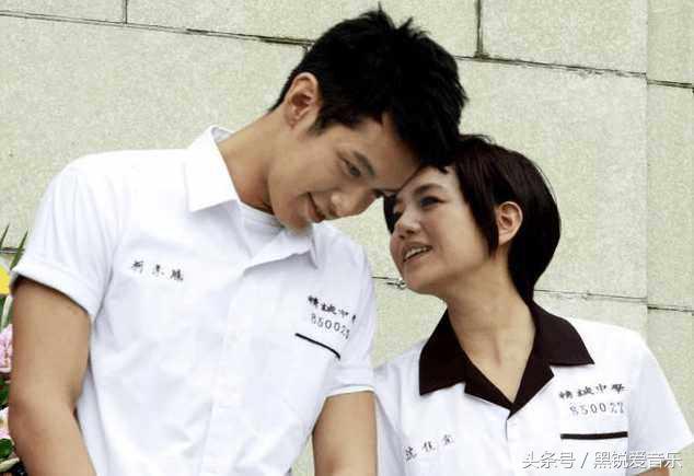 让人怀念初恋的歌(五首让你回忆起初恋的歌)(2)