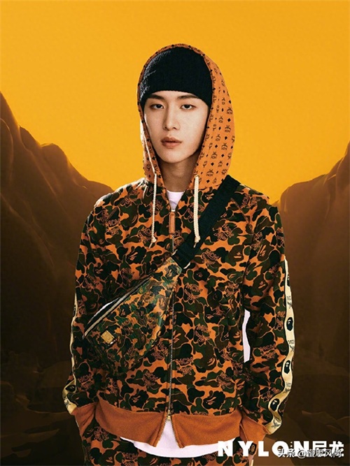 范丞丞最新封面大片，逐梦少年演绎多套造型，你最爱哪一套Look？