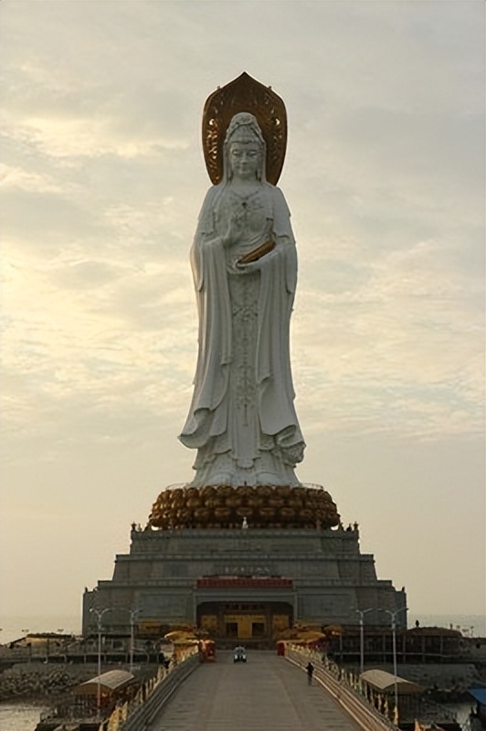 月19日是观音菩萨成道日吗(农历九月十九日,祈福大慈大悲观世音菩萨,同沾法喜、消灾减难)