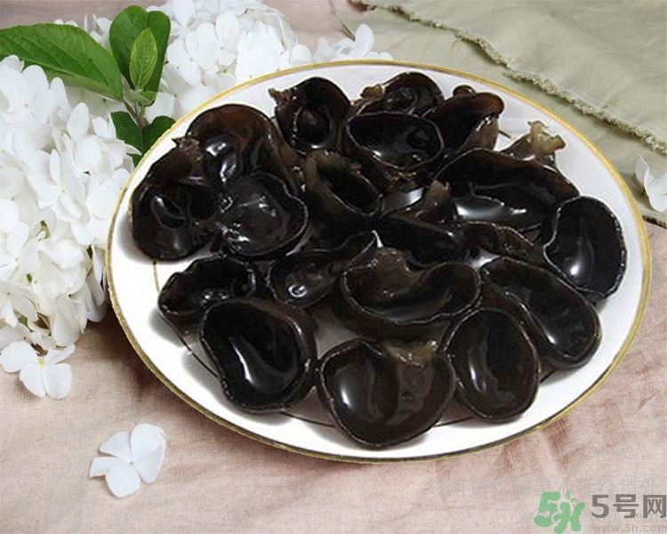 多吃黑木耳有什么好处?黑木耳可以排毒吗? 多吃黑木耳有什么好处?黑木耳可以排毒吗?