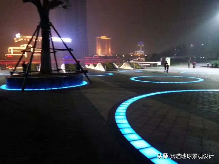 15m高杆灯(常用的户外景观照明灯具大全)